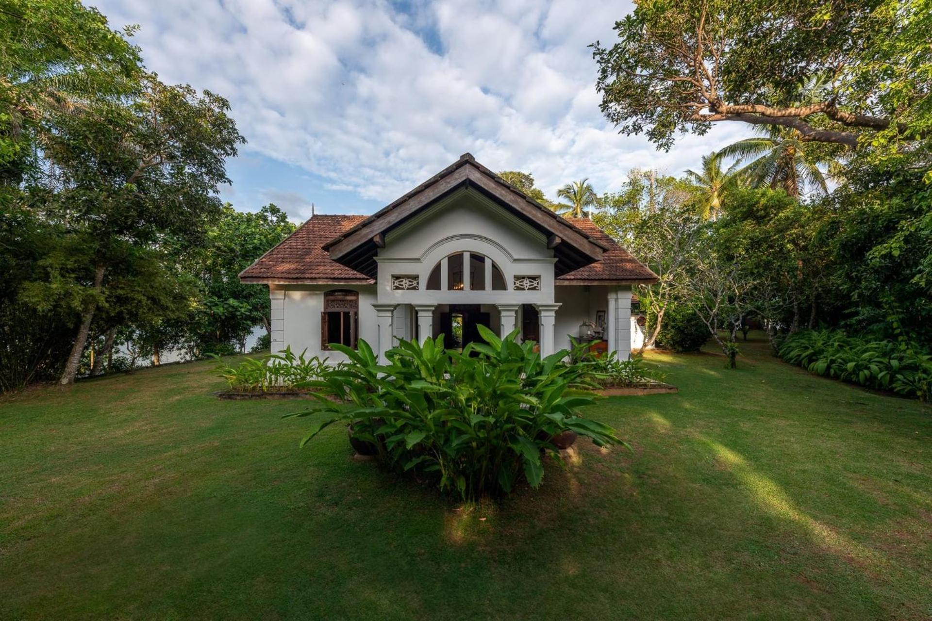 Mo River House Luxury Villa Hikkaduwa Dış mekan fotoğraf